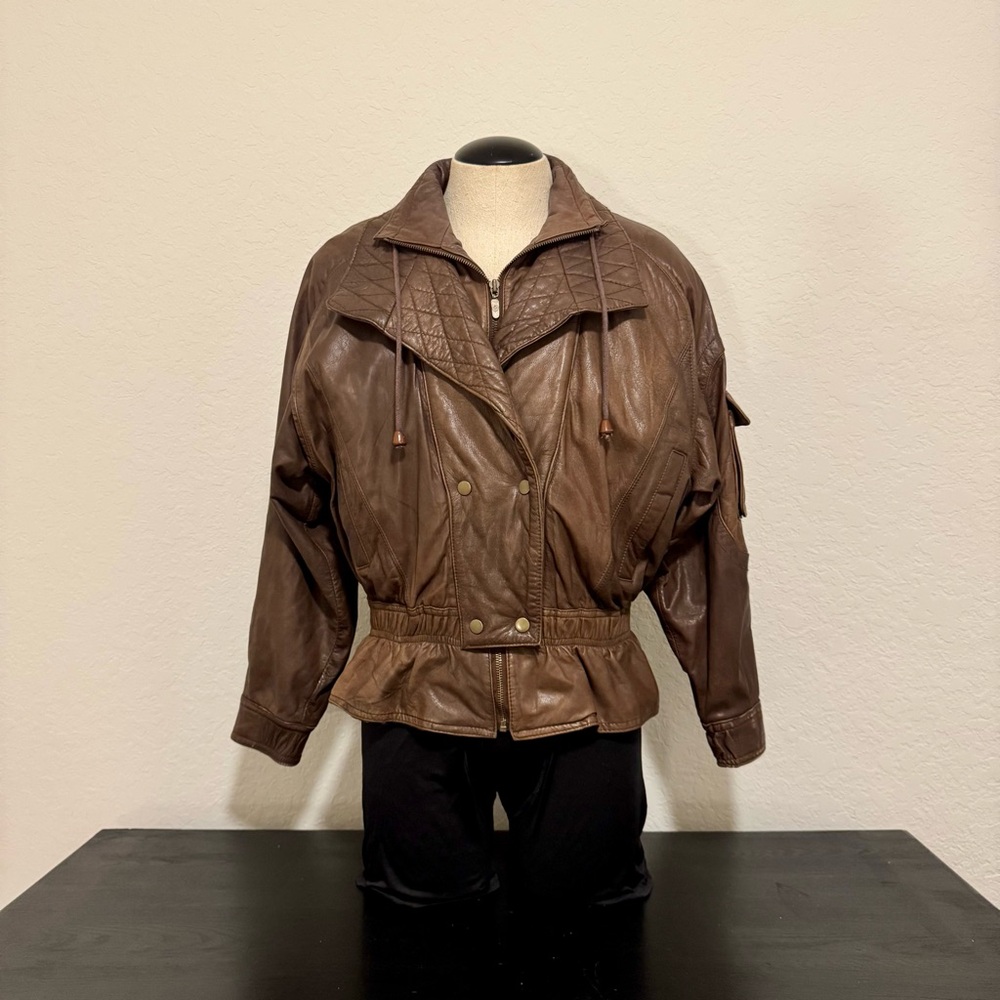 Vintage Wilson’s Adventure Bound Thinsulate Brown Leather Bomber Jacket Small